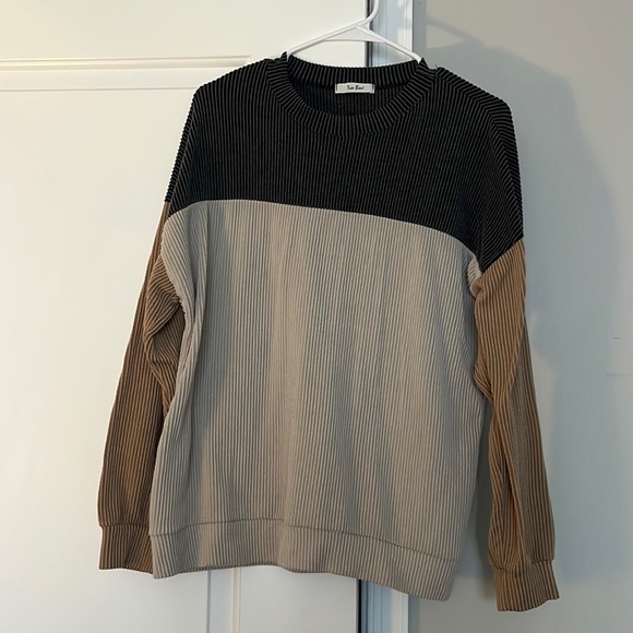 Tres Bien Sweaters - Tres Bien Sweater